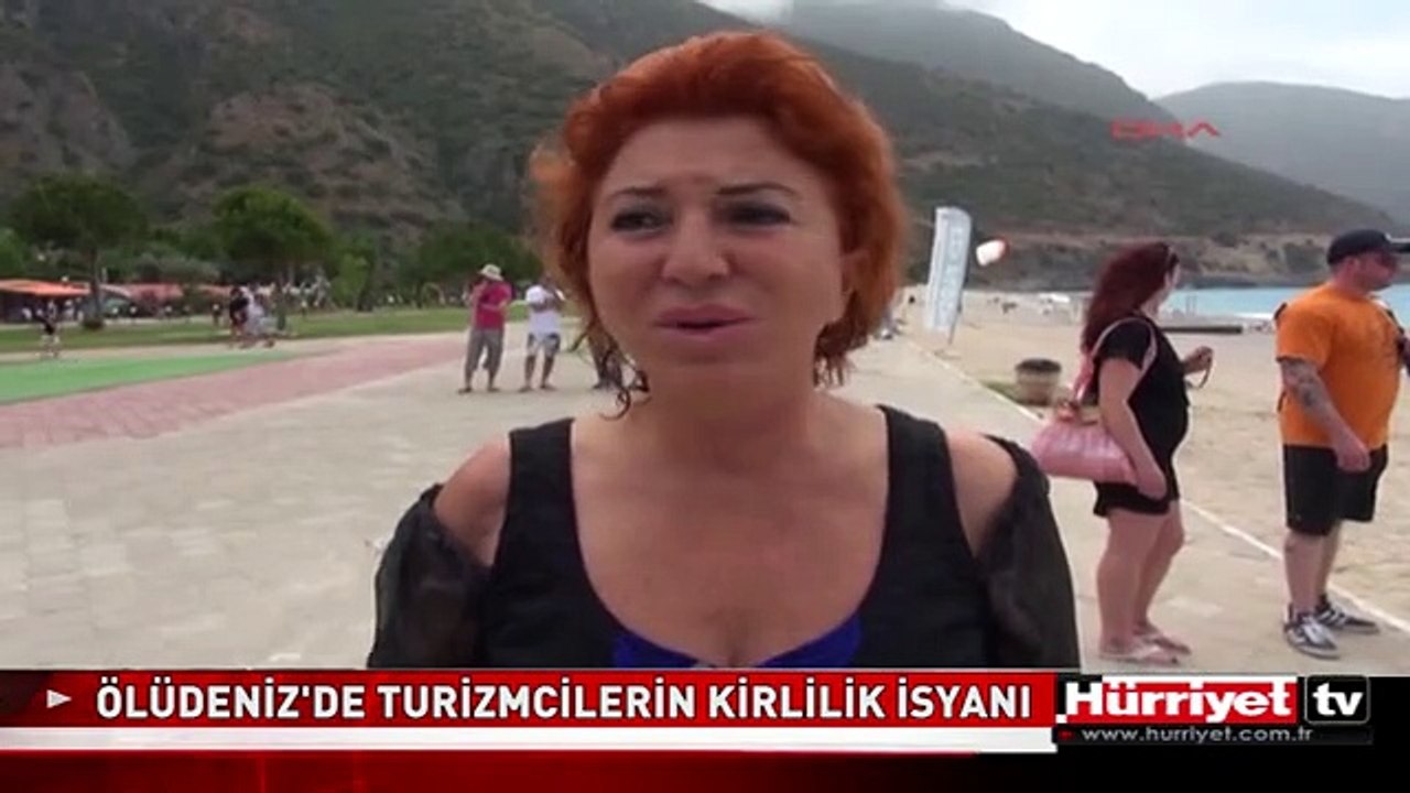 ÖLÜDENİZ'DE TURİZMCİLERİN KİRLİLİK İSYANI