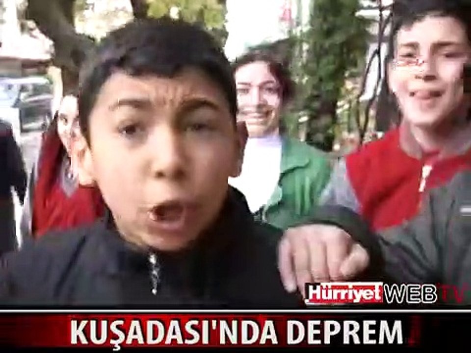 KUŞADASI'NDA 3.8 BÜYÜKLÜĞÜNDE DEPREM MEYDANA GELDİ