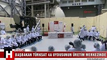 ERDOĞAN TÜRKSAT 4A UYDUSUNUN YAPILDIĞI MERKEZİ'NDE STERİL KIYAFETLER GİYDİ