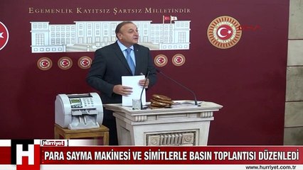 OKTAY VURAL PARA SAYMA MAKİNESİ VE SİMİTLERLE GELDİ