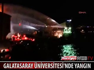 DENİZDEN YANGINA BÖYLE MÜDAHALE EDİLDİ