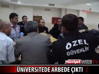 ÖĞRENCİLER ÖZEL GÜVENLİKÇİYİ KAYNAR ÇAYLA YAKTI
