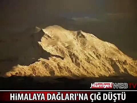 NEPAL'E ÇIĞ DÜŞTÜ: 9 DAĞCI ÖLDÜ 6 DAĞCI KAYIP