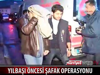 BEYOĞLU'NDA YILBAŞI ÖNCESİ ŞAFAK OPERASYONU
