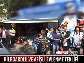 KIZ ARKADAŞINA BÖYLE EVLENME TEKLİFİ ETTİ