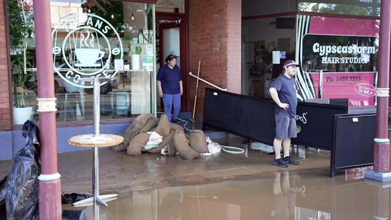 Floodwaters have started to recede in Rochester in Victoria and the vast extent of the damage is becoming painfully clear