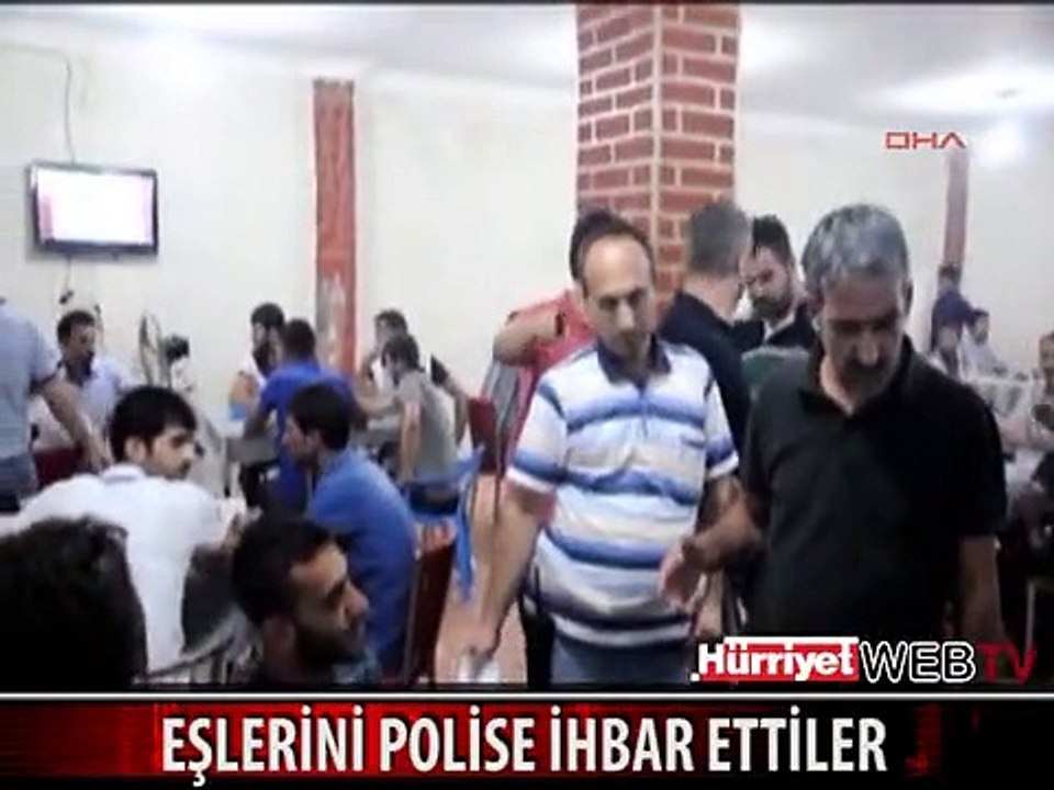 EŞLERİ İHBAR ETTİ, POLİS BASIP YAKALADI