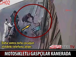 9 YAŞINDAKİ ÇOCUĞUN ELİNDEN TELEFONU ÇALDILAR