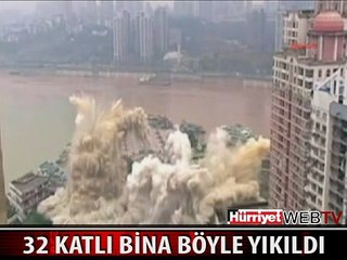 32 KATLI İKİ BİNA BÖYLE YIKILDI