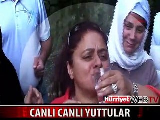 TEDAVİ İÇİN CANLI BALIK YUTTULAR