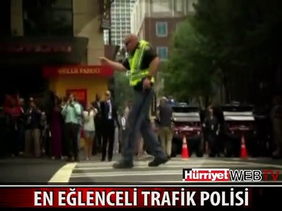 BÖYLE TRAFİK POLİSİ GÖRDÜNÜZ MÜ