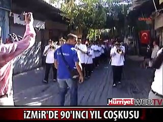 İZMİR'DE 90. YIL COŞKUSU