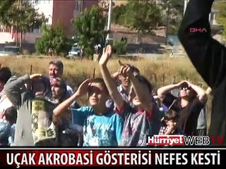UÇAK AKROBASİ GÖSTERİSİ NEFES KESTİ