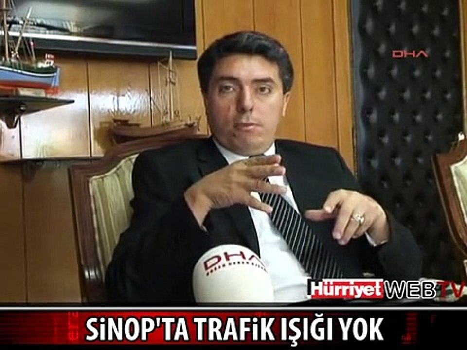 TÜRKİYE'DE TEK KENT! TRAFİK IŞIĞI YOK, CEZA YOK...
