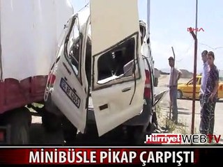 AĞRI'DA KATLİAM GİBİ KAZA: 13 ÖLÜ