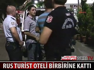 RUS TURİST OTELDE ELİNDE BIÇAKLA ARKADAŞINI KOVALADI