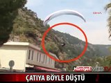 PARAŞÜTLE MARKETİN ÇATISINA DÜŞTÜ