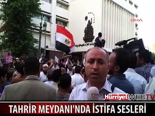 BİNLERCE KİŞİ MISIR MECLİSİ'NİN ÖNÜNDE TOPLANDI