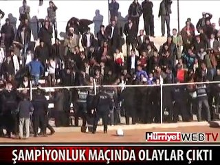 ŞAMPİYONLUK MAÇINDA OLAYLAR ÇIKTI