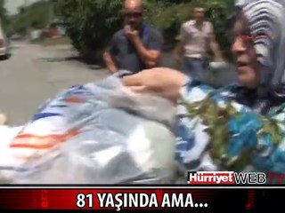 81 YAŞINDA AMA SOKAK SOKAK DOLAŞIP SİMİT SATIYOR