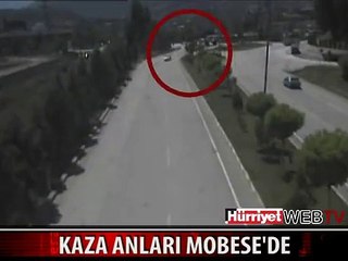KARABÜK'TE KAZALAR MOBESE KAMERALARINA YANSIDI