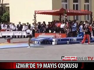 İZMİR'DE 19 MAYIS COŞKUSU