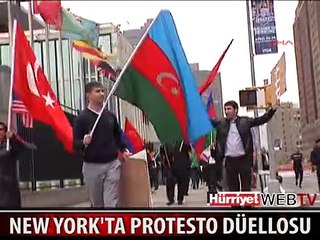 NEW YORK'TA ERMENİ VE AZERİLERİN PROTESTO DÜELLOSU