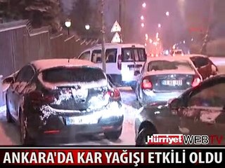 ÇANKAYA'DA ONLARCA ARAÇ KAR YÜZÜNDEN MAHSUR KALDI