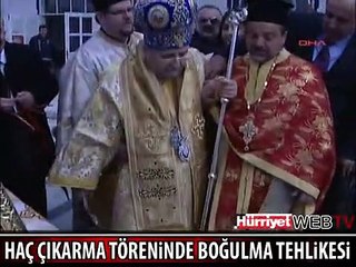 HAÇ ÇIKARMA TÖRENİNDE BOĞULMA TEHLİKESİ