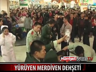 YÜRÜYEN MERDİVENDE DEHŞET