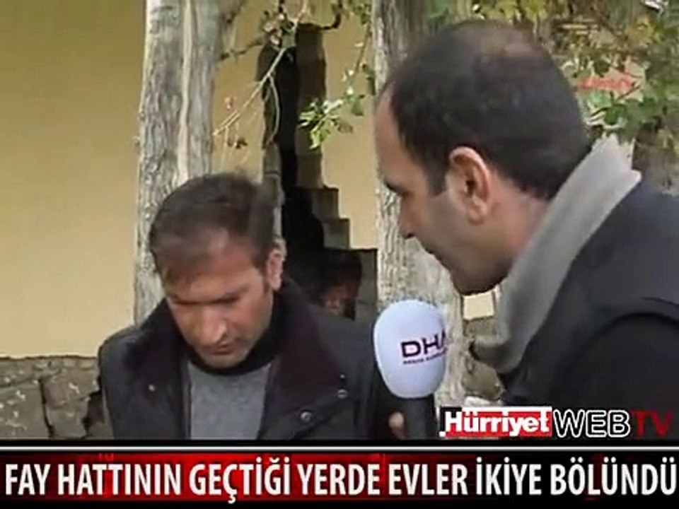 EVLER İKİYE BÖLÜNDÜ, DEV YARIKLAR OLUŞTU
