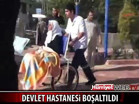 DEPREM SONRASI BİTLİS DEVLET HASTANESİ DE BOŞALTILDI