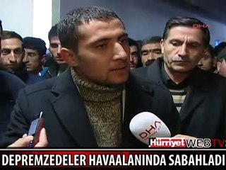 DEPREMZEDELER GECEYİ HAVAALANINDA GEÇİRDİ