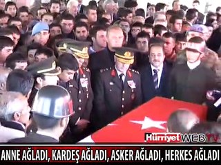 ELAZIĞ ŞEHİDİNİ BÖYLE UĞURLADI