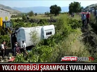 BURDUR'DA YOLCU OTOBÜSÜ ŞARAMPOLE YUVARLANDI