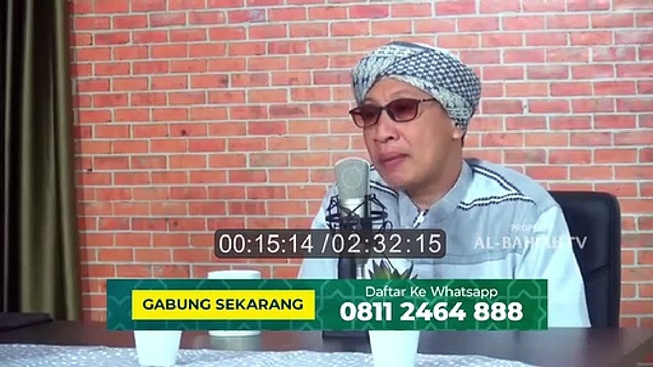 Ini dia solusi buat para istri jika suami pelit - Buya Yahya