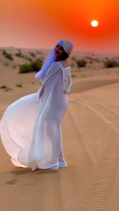 Beautiful girl dance