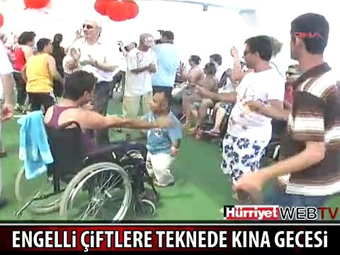 ENGELLİ ÇİFTLERE TEKNEDE KINA GECESİ