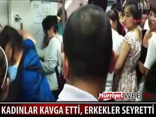 KADINLARIN KAVGASINI HERKES SEYRETTİ