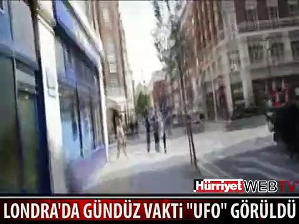 LONDRA SEMALARINDA ESRARENGİZ CİSİM