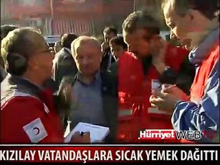 KIZILAY SICAK YEMEK DAĞITTI