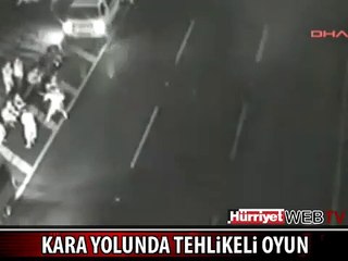ÖLÜMLE DALGA GEÇTİLER