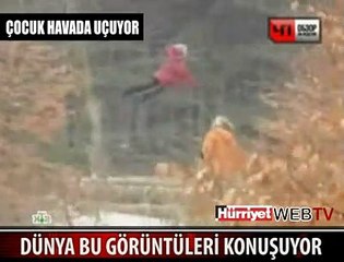 İŞTE 3 METRE HAVADA UÇAN ÇOCUK