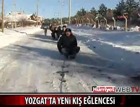 KARIN KEYFİNİ BÖYLE ÇIKARIYORLAR