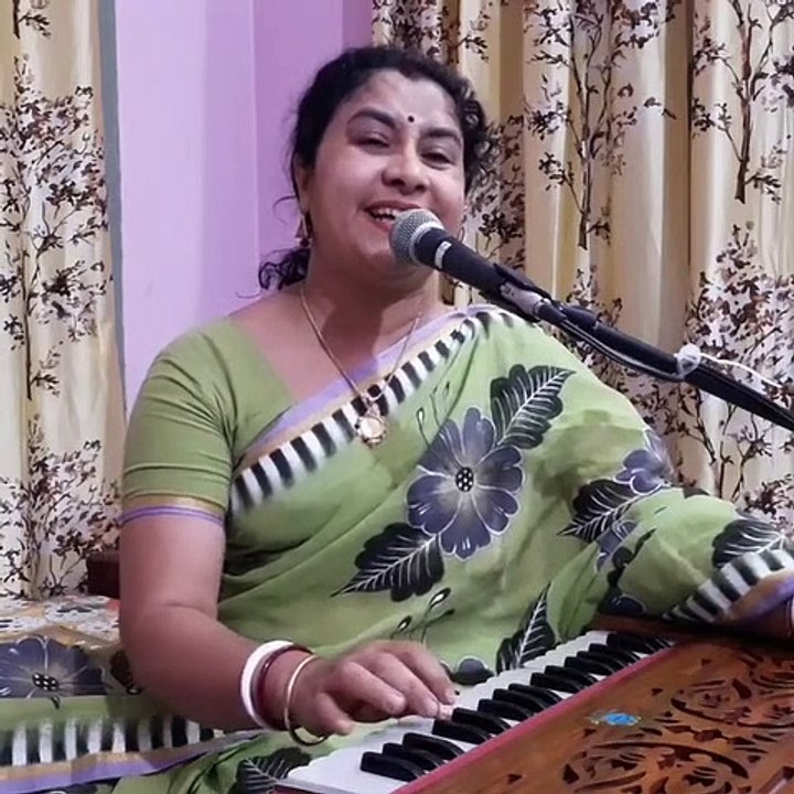 গুনগুন মন ভ্রমরাস্বর্ণযুগের গান