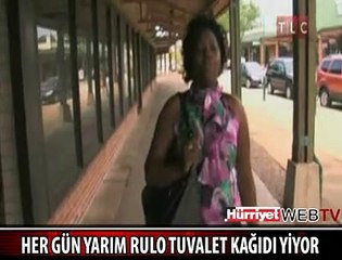 TUVALET KAĞIDI YİYEN KADIN