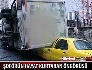 TAKSİYİ BÖYLE EZDİ