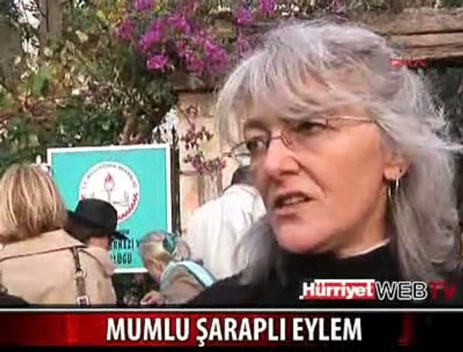 MUM YAKIP ŞARAP İÇTİLER