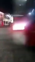 Homem viraliza após sair de UPA com a mãe uma maca