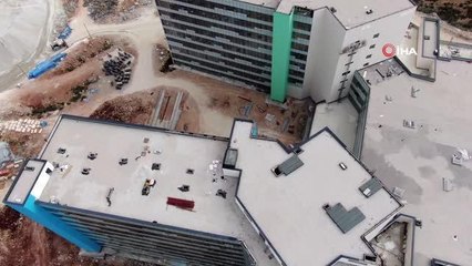 Antalya haberleri | Antalya'nın yatak kapasitesini yüzde 50 arttıracak şehir hastanesinde sona geliniyor